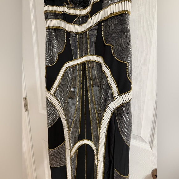 Gorgeous, STUNNING Dress for weddings or prom - Picture 4 of 7